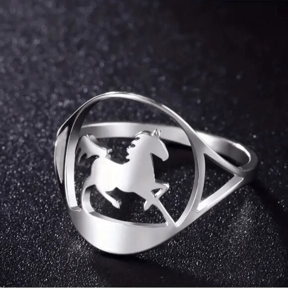 Silver Stainless Steel Horse Ring Cut Out Unisex - Picture 1 of 4